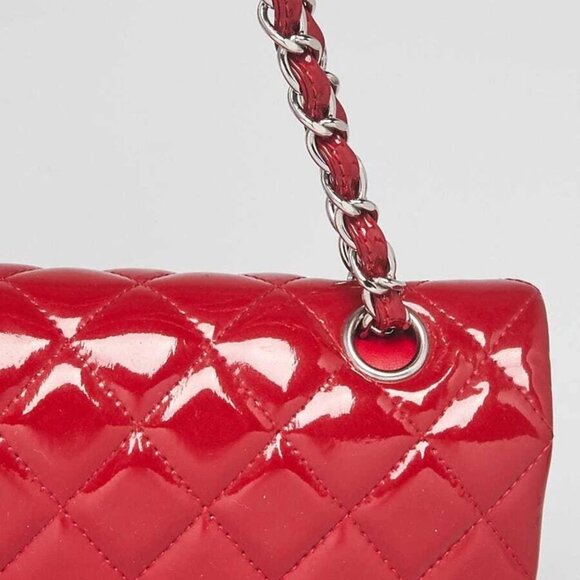 Chanel Red Quilted Patent Leather Classic Medium Double Flap Bag - Picture 7 of 12